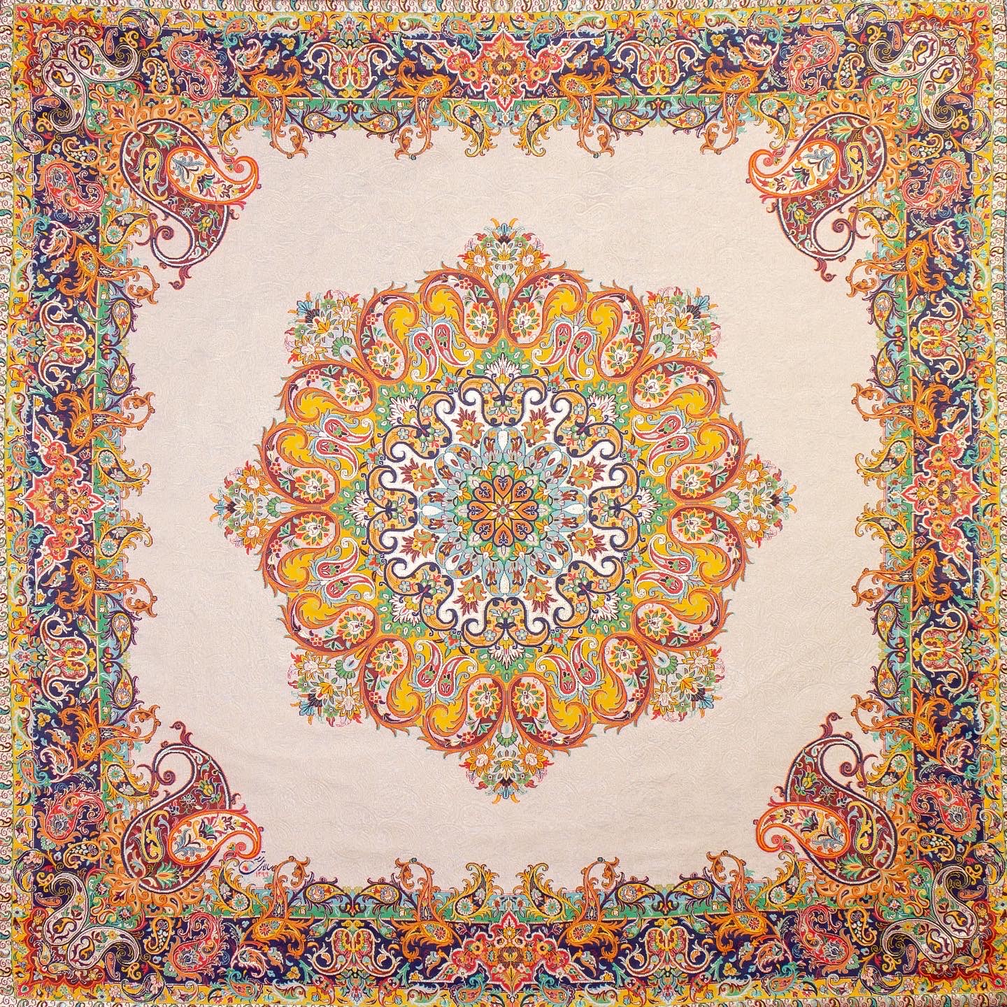رومیزی تمام ابریشمی پرنسس ممتازابریشمی